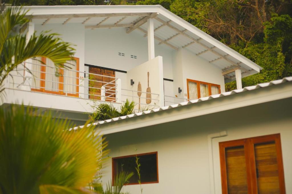 The Mooring Resort Cape Panwa Экстерьер фото